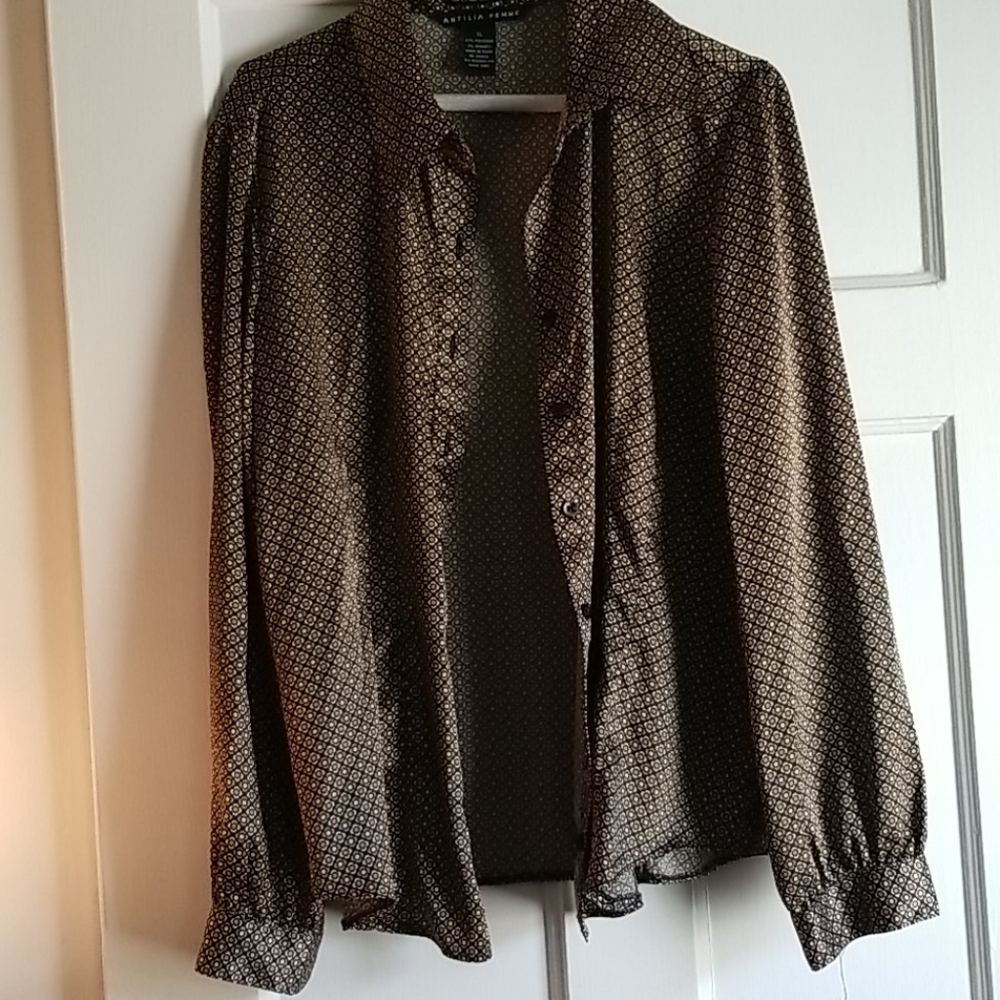 Long sleeve satin button down